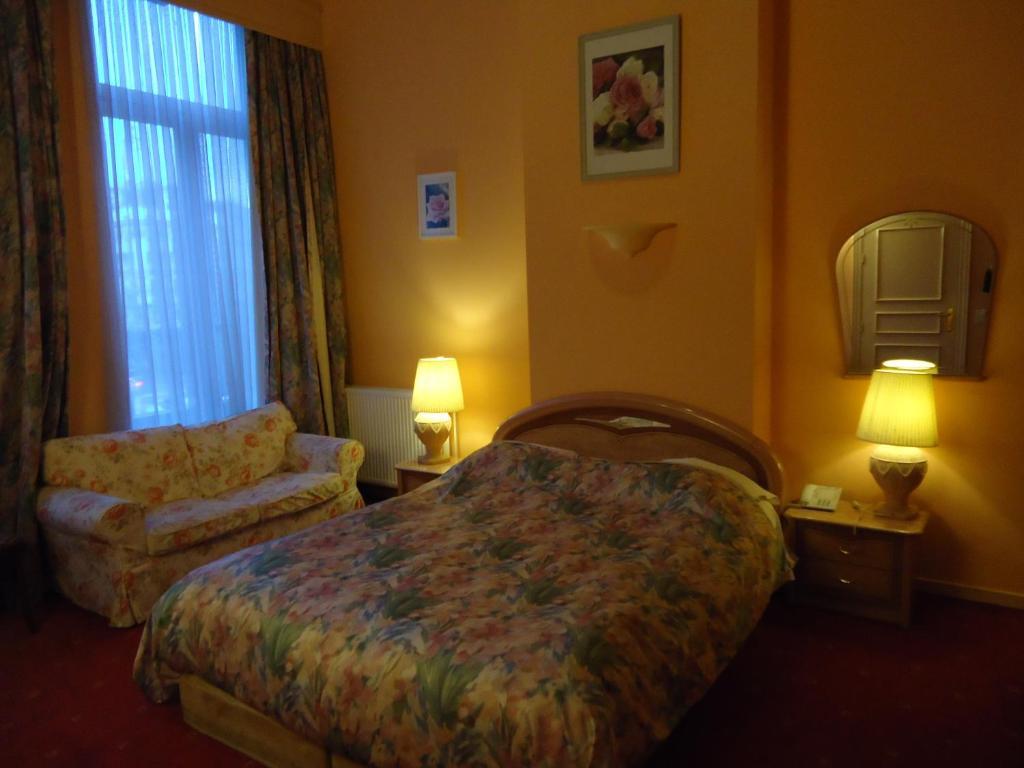 Matignon Hotel Bruselas Habitación foto