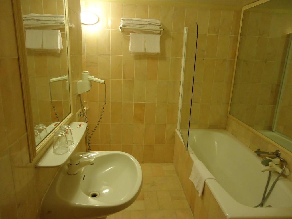 Matignon Hotel Bruselas Habitación foto